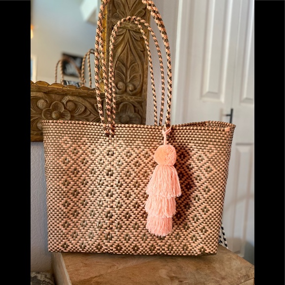 Oaxacan Woven Bag - Picture 1 of 3